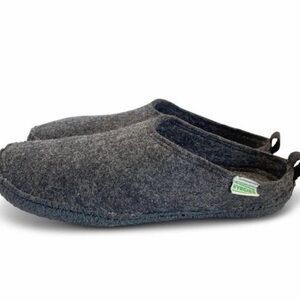 Kyrgies Outdoor Wool Slides size 39